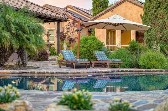 11137 Vista Del Sol, Auburn, CA 95603