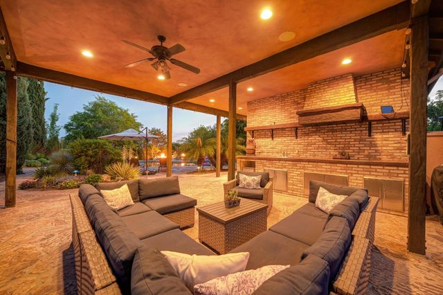 11137 Vista Del Sol, Auburn, CA 95603