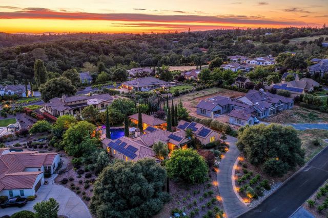11137 Vista Del Sol, Auburn, CA 95603