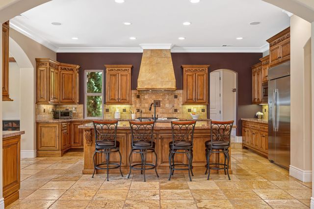 11137 Vista Del Sol, Auburn, CA 95603