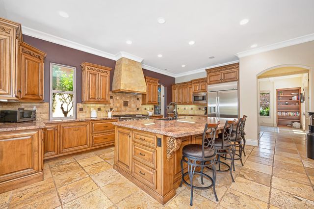 11137 Vista Del Sol, Auburn, CA 95603