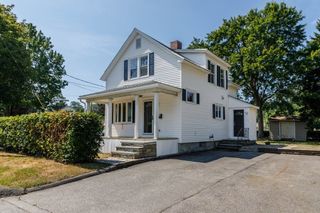 4 Everton Ave, Worcester, MA 01604