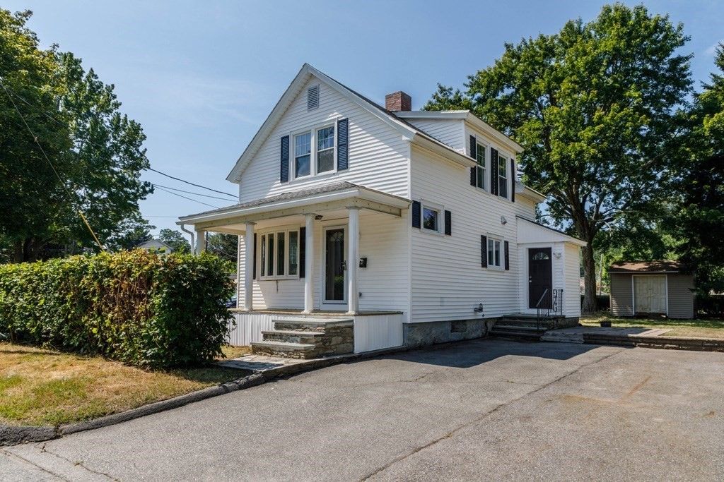 4 Everton Ave, Worcester, MA 01604