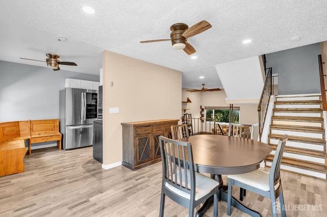 13 Lake Avenue 1A, East Brunswick, NJ 08816