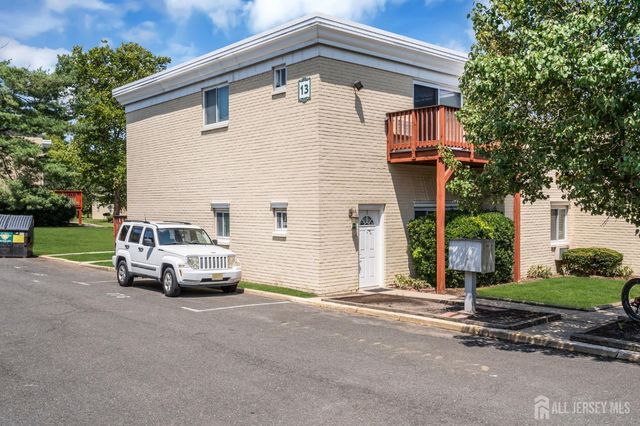 13 Lake Avenue 1A, East Brunswick, NJ 08816