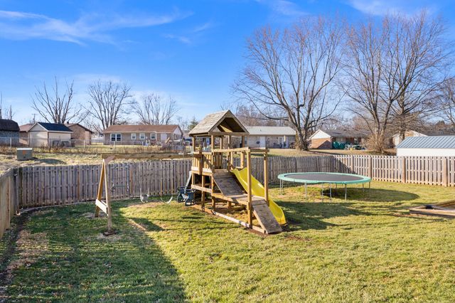 1336 Dorchester Drive, Georgetown, KY 40324