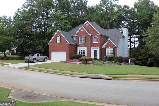 433 N Deshong Road, Stone Mountain, GA 30087