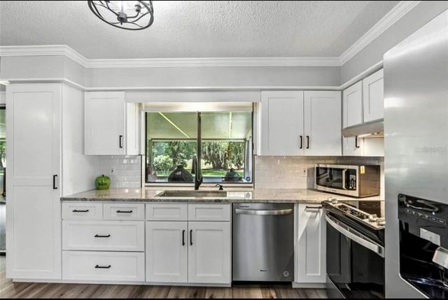 16 COURTNEY PLACE, Palm Coast, FL 32137