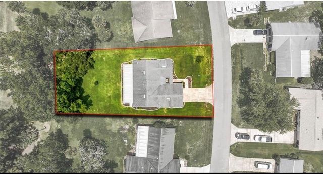 16 COURTNEY PLACE, Palm Coast, FL 32137
