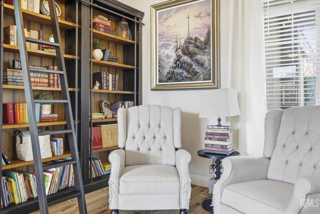 11001 Four Bears Drive, Bakersfield, CA 93312