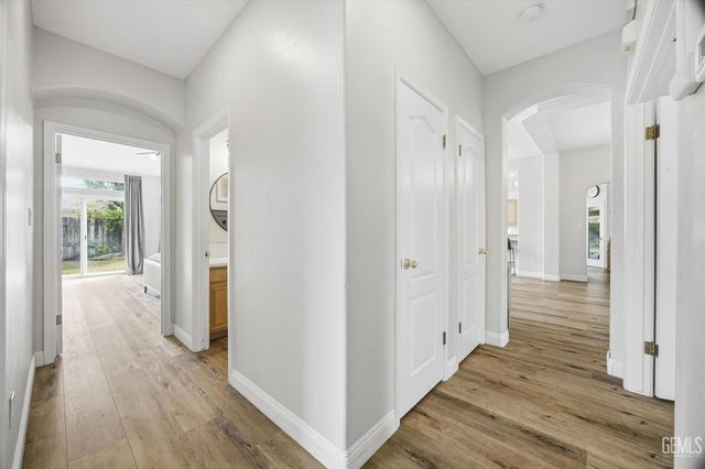 11001 Four Bears Drive, Bakersfield, CA 93312