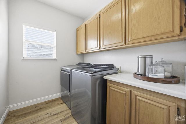 11001 Four Bears Drive, Bakersfield, CA 93312