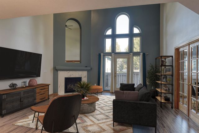 3023 S Winthrop Ln, Spokane, WA 99203