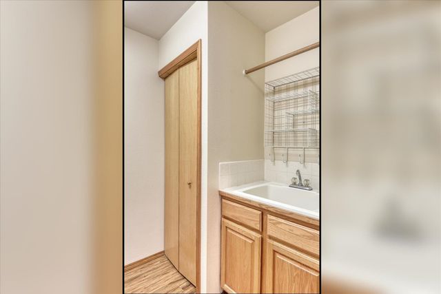 3023 S Winthrop Ln, Spokane, WA 99203