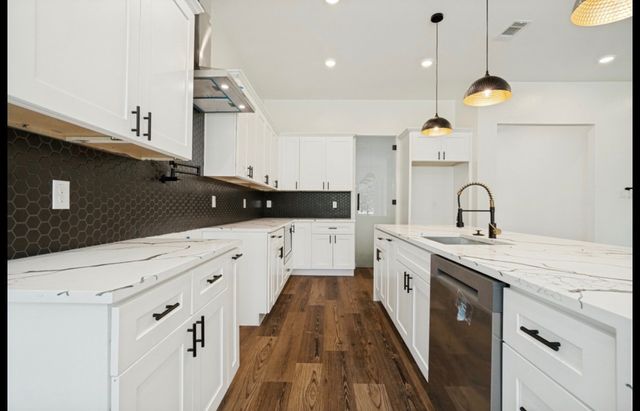 7082 Cedar Valley Drive, Whitney, TX 76692