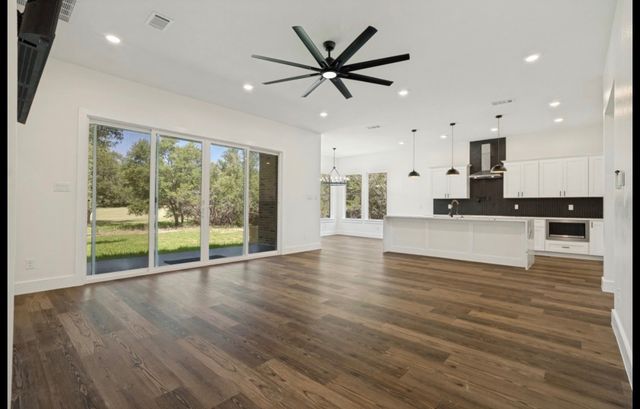 7082 Cedar Valley Drive, Whitney, TX 76692