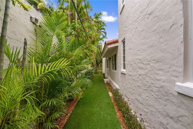 1202 Granada Blvd, Coral Gables, FL 33134