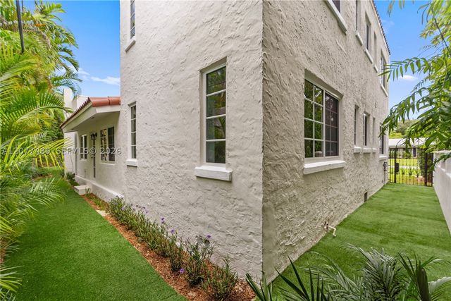 1202 Granada Blvd, Coral Gables, FL 33134