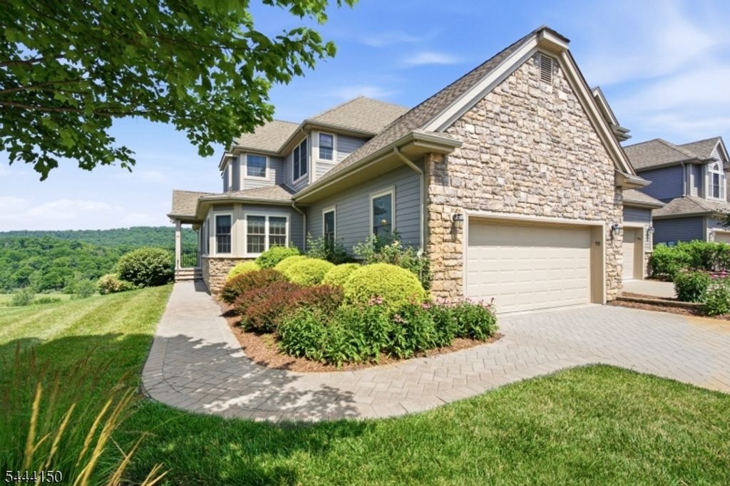 98 Tarrington Rd, Hardyston Twp., NJ 07419 — photo 2