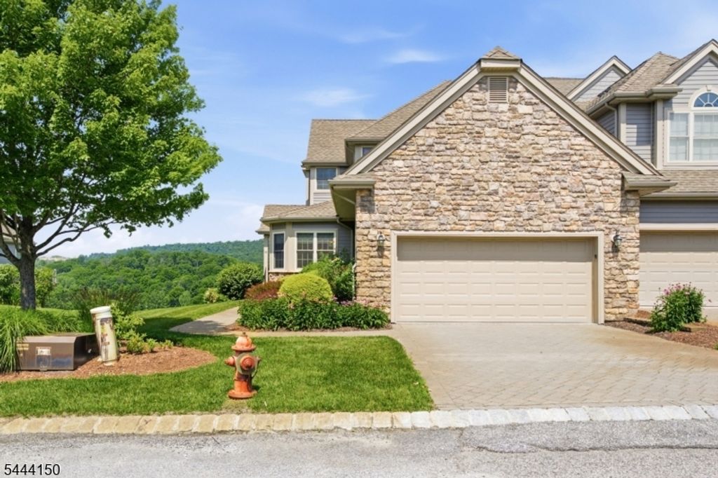 98 Tarrington Rd, Hardyston Twp., NJ 07419 — photo 3