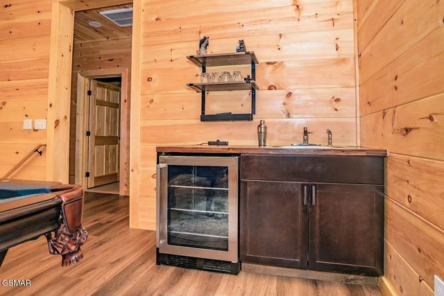 2818 Ridge Creek Circle, Sevierville, TN 37876