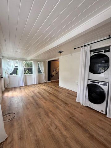 425 MASSACHUSETTS AVENUE, St Cloud, FL 34769