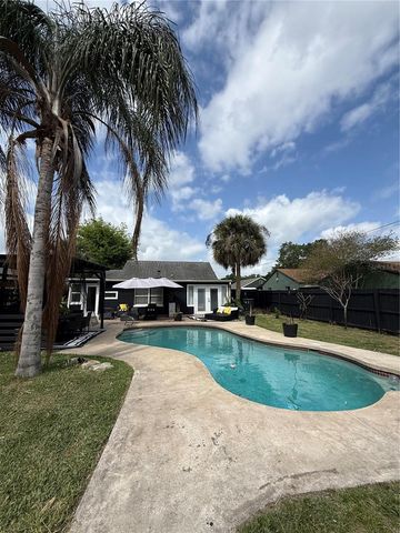 425 MASSACHUSETTS AVENUE, St Cloud, FL 34769