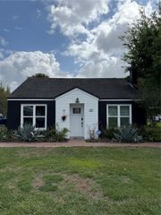 425 MASSACHUSETTS AVENUE, St Cloud, FL 34769