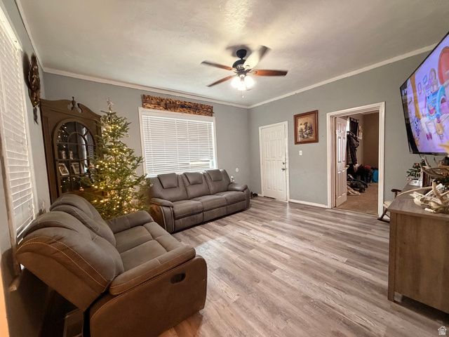 108 S 100 E, Tremonton, UT 84337