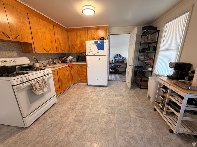 108 S 100 E, Tremonton, UT 84337