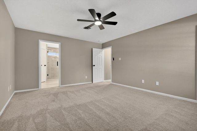 19 Hickory Oak Drive, The Woodlands, TX 77381