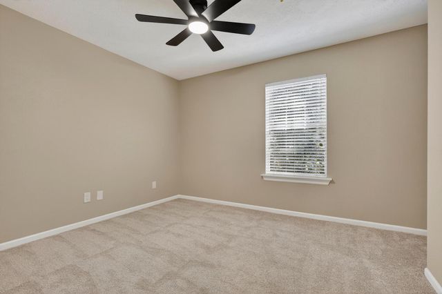 19 Hickory Oak Drive, The Woodlands, TX 77381