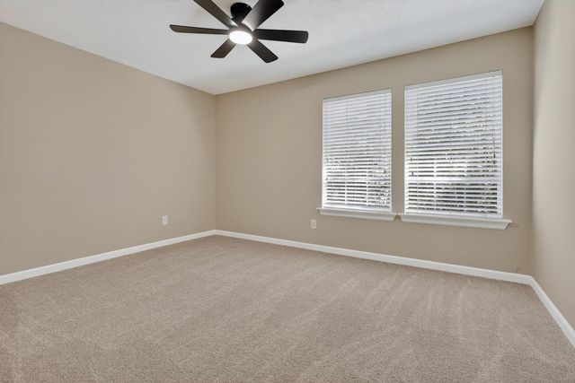 19 Hickory Oak Drive, The Woodlands, TX 77381