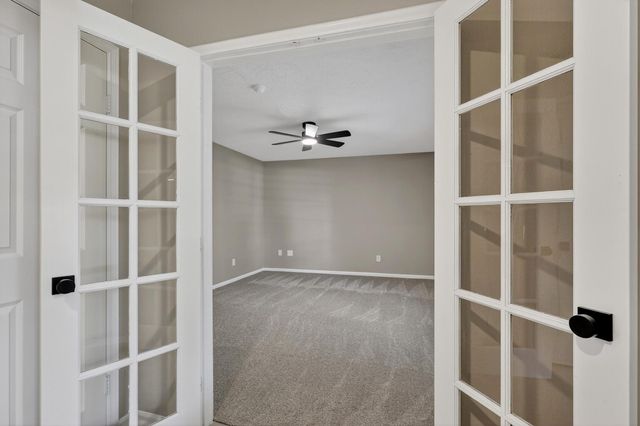19 Hickory Oak Drive, The Woodlands, TX 77381