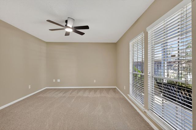 19 Hickory Oak Drive, The Woodlands, TX 77381