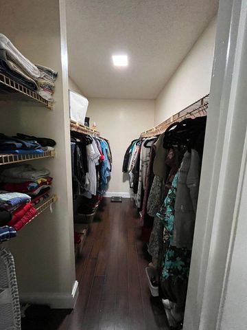 4170 Inverrary Drive 211, Lauderhill, FL 33319