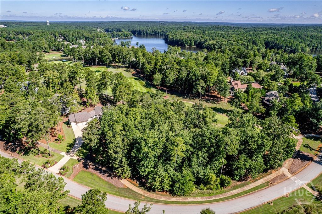 Image 10 of property listing at 2110 Sandy Ford, Greensboro, GA 30642