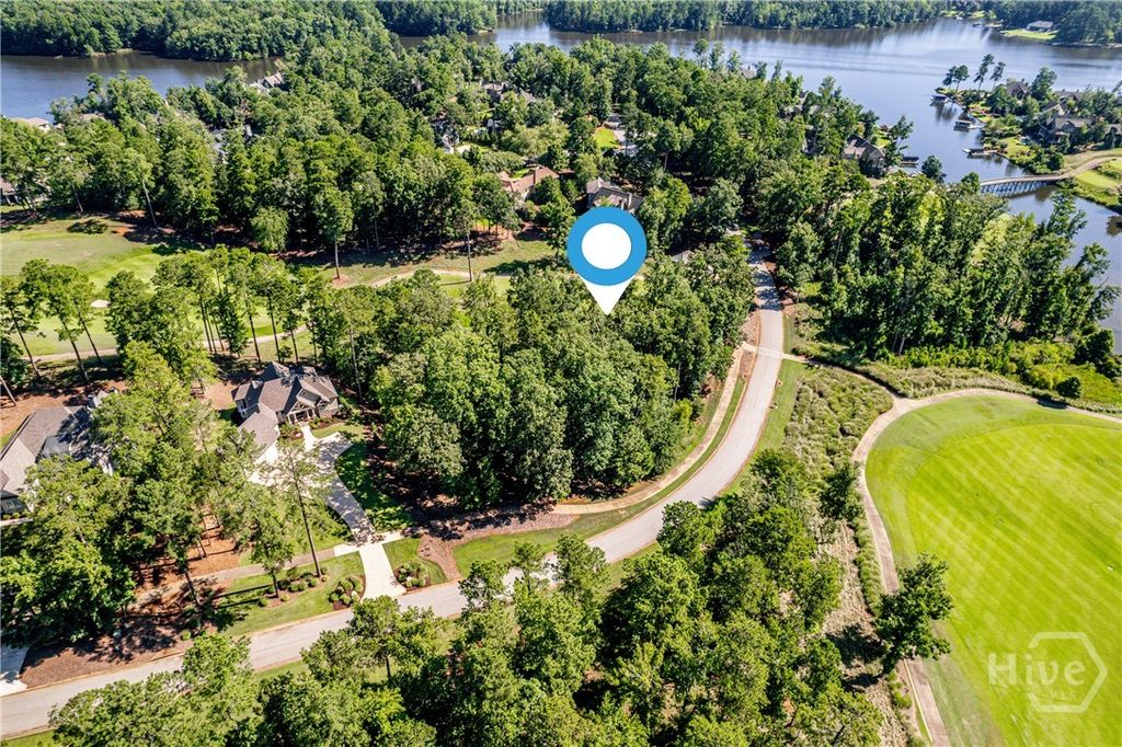 Image 3 of property listing at 2110 Sandy Ford, Greensboro, GA 30642