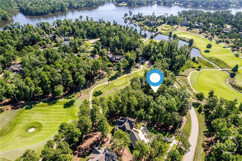 Image 4 of property listing at 2110 Sandy Ford, Greensboro, GA 30642
