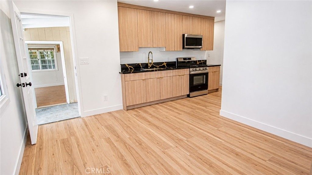 Image 11 of property listing at 8794 Ranchito Ave., Panorama City, CA 91402