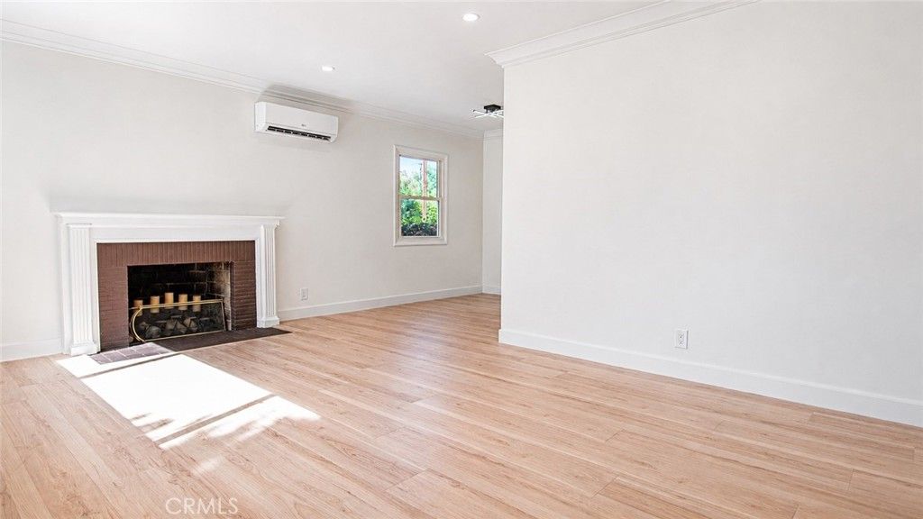 Image 23 of property listing at 8794 Ranchito Ave., Panorama City, CA 91402