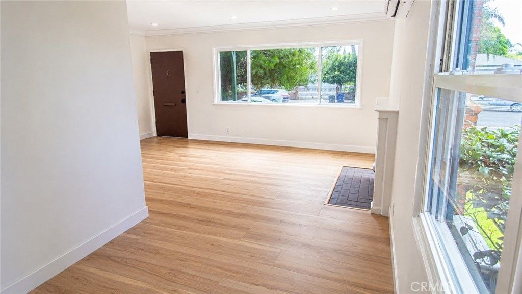 Image 28 of property listing at 8794 Ranchito Ave., Panorama City, CA 91402