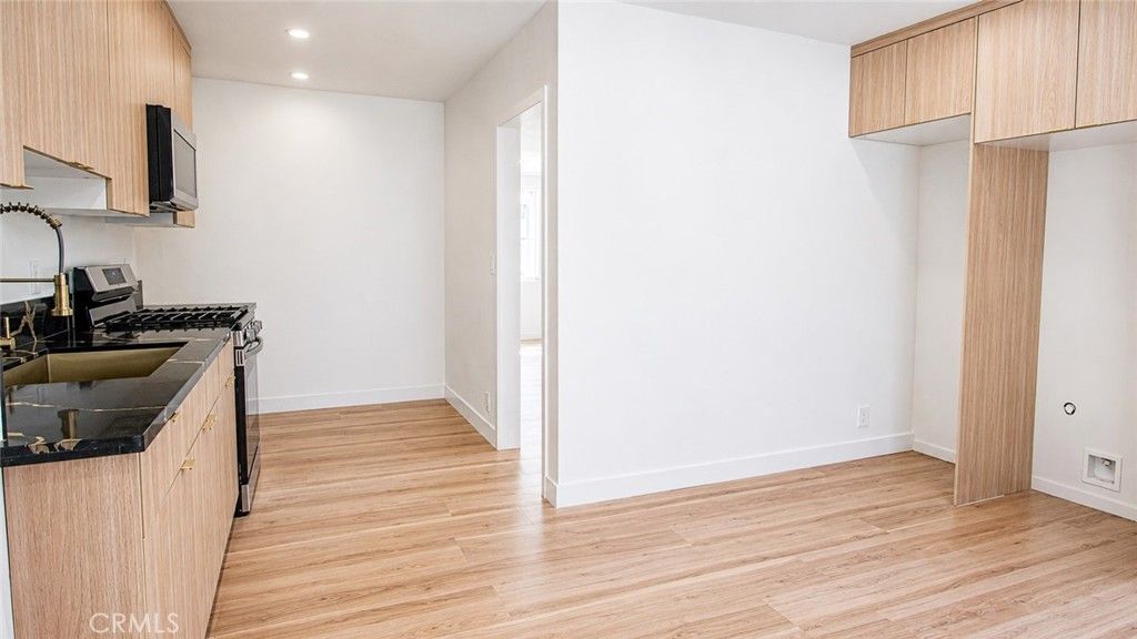 Image 9 of property listing at 8794 Ranchito Ave., Panorama City, CA 91402