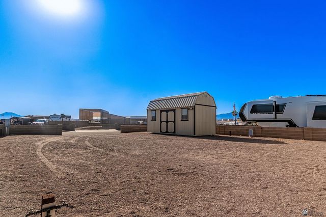 29762 Diamondback Dr, Wellton, AZ 85356