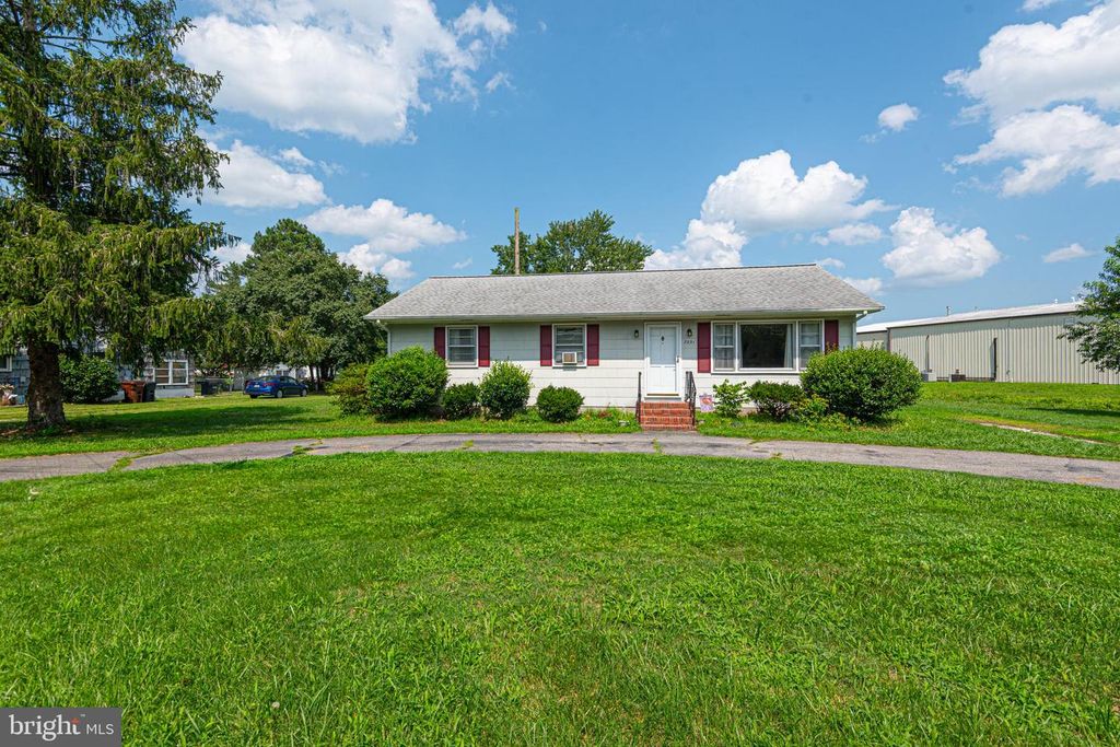 7231 FRIENDSHIP RD, Pittsville, MD 21850