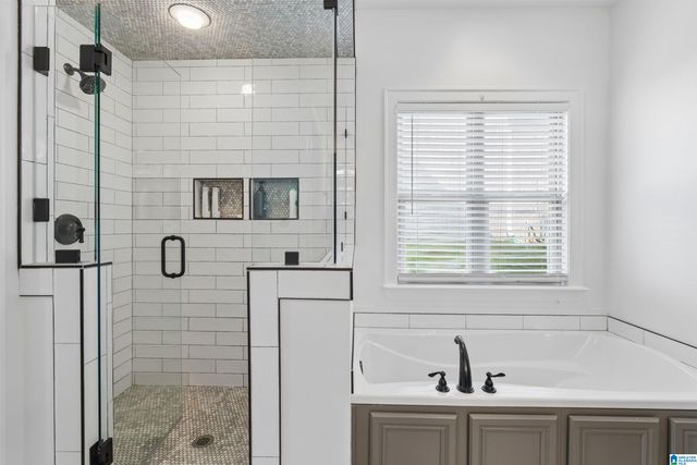 6650 WOODMERE CROSSING, Leeds, AL 35094