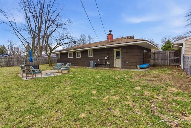 3908 Nottingham Terrace, Midland, MI 48642