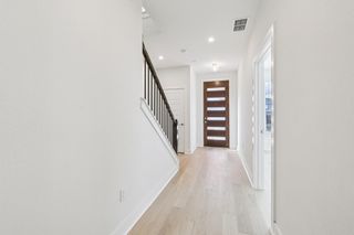 200 W 56th ST 5101, Austin, TX 78751
