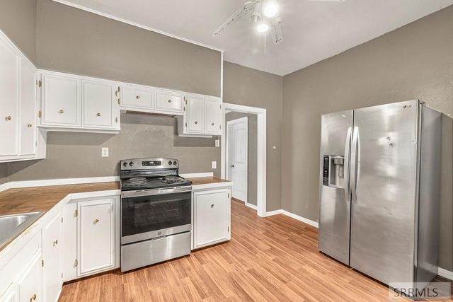 140 E 13th Street, Idaho Falls, ID 83404