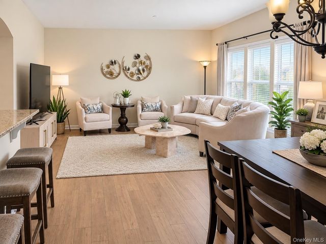 33 Nicole Court, Copiague, NY 11726